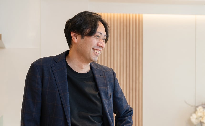 専属プランナー Kazuhisa Usuba